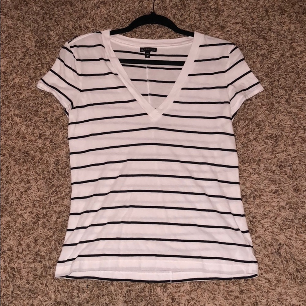 Express Tee